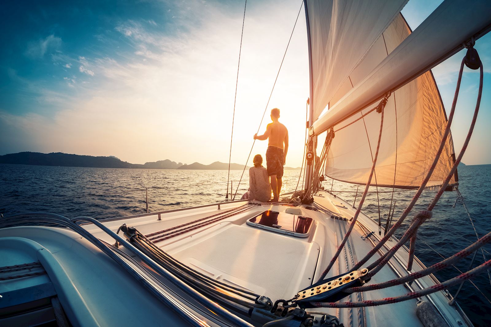 Balade en Catamaran proche de Terre Blanche